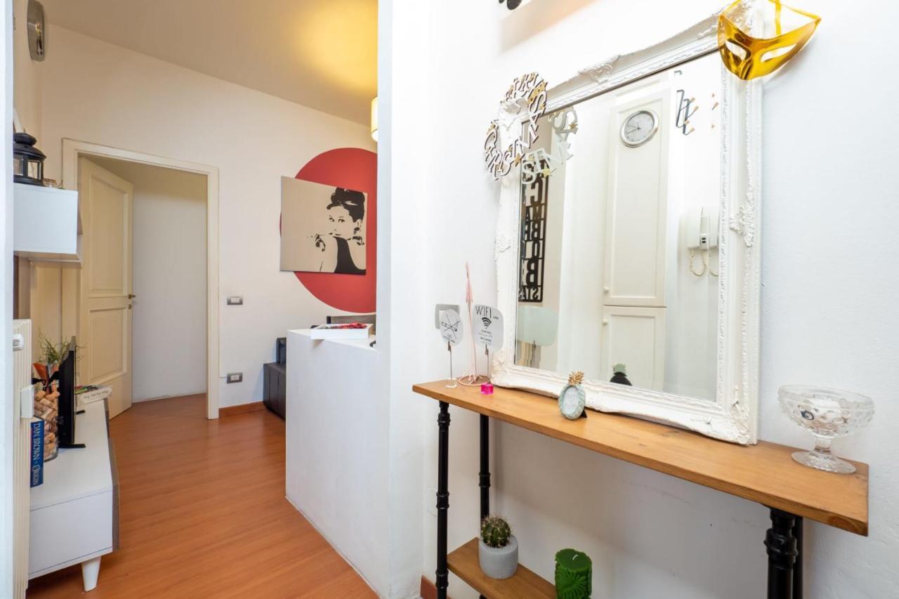 Navigli Apartment- Hosted By Sweetstay 밀라노 외부 사진