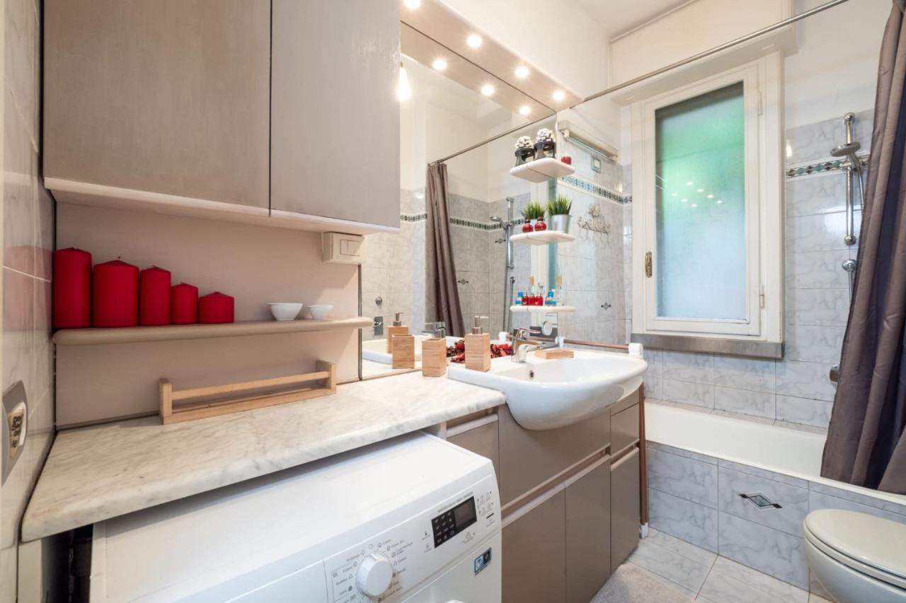 Navigli Apartment- Hosted By Sweetstay 밀라노 외부 사진